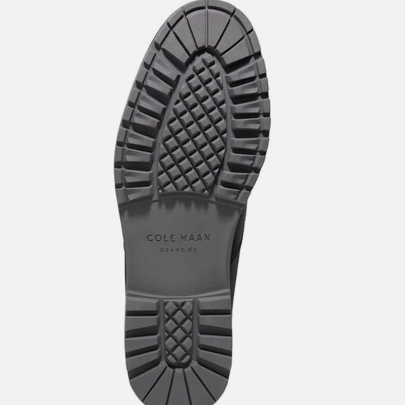 Cole Haan Men Chelsea Boots NIB size 10.5 - Picture 2 of 4